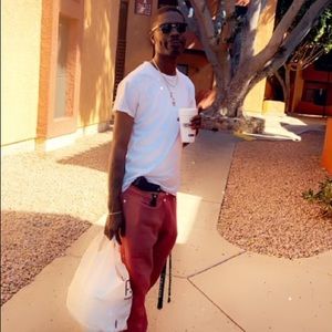 Meet your Posher, Lee